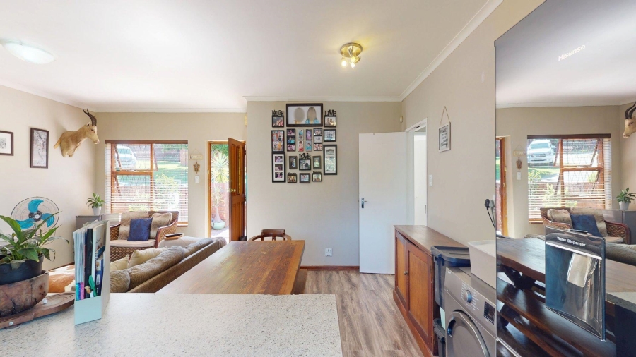 2 Bedroom Property for Sale in Kabega Park Eastern Cape